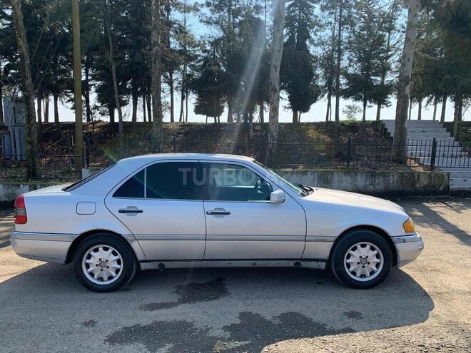 Mercedes C 180 1995, 353,300 km - 1.8 l - Masallı