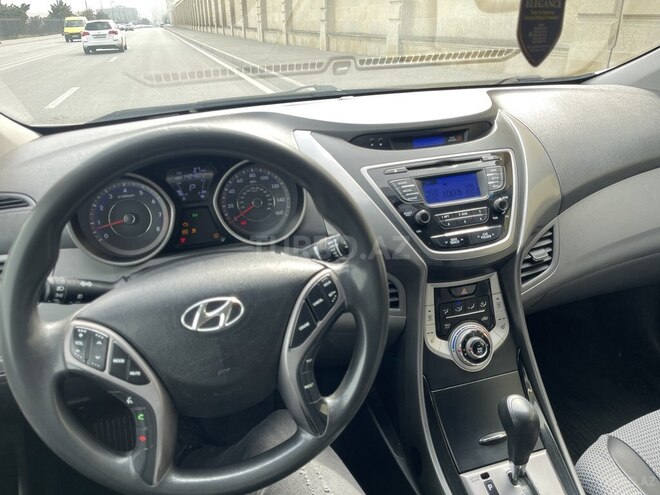Hyundai Elantra 2013, 225,308 km - 1.8 l - Bakı
