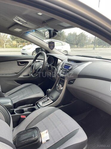 Hyundai Elantra 2013, 225,308 km - 1.8 l - Bakı
