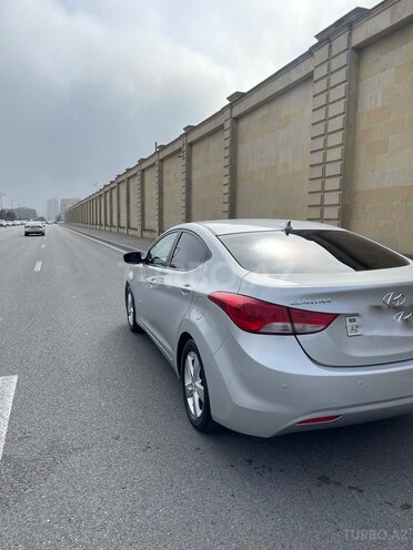 Hyundai Elantra 2013, 225,308 km - 1.8 l - Bakı