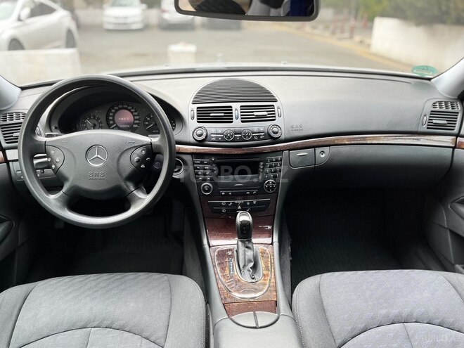 Mercedes E 200 2004, 264,805 km - 1.8 л - Bakı
