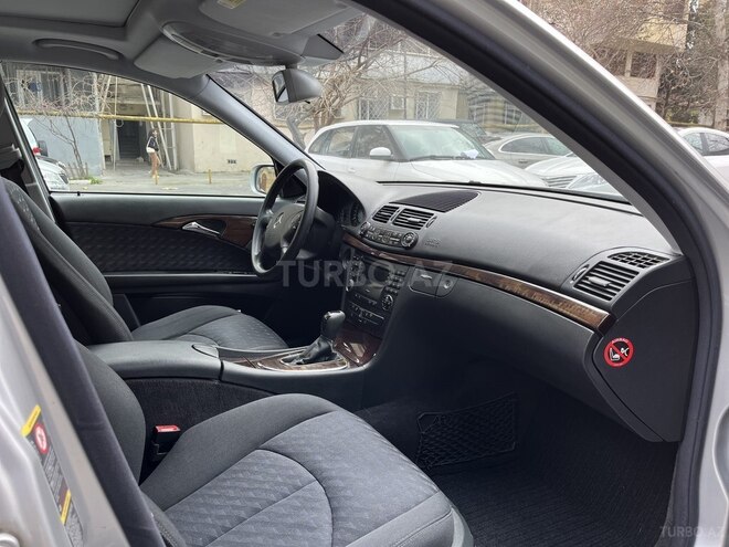 Mercedes E 200 2004, 264,805 km - 1.8 л - Bakı