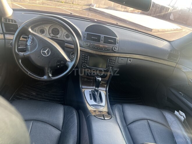 Mercedes E 240 2002, 386,100 km - 2.4 l - Sumqayıt
