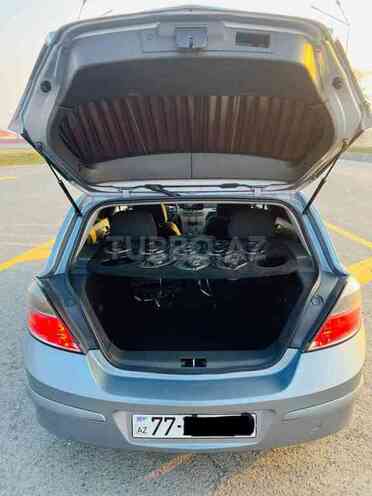 Opel Astra 2008, 302,000 km - 1.3 l - Zaqatala
