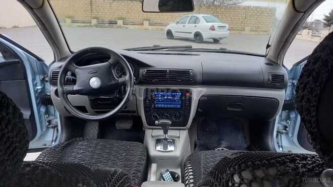 Volkswagen Passat 2002, 216,000 km - 1.8 l - Sumqayıt