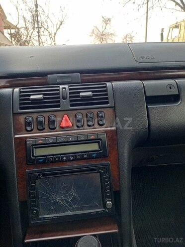 Mercedes E 290 1998, 387,285 km - 2.9 л - Qəbələ