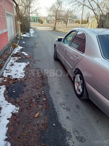 Mercedes E 290 1998, 387,285 km - 2.9 л - Qəbələ