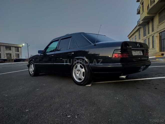 Mercedes E 220 1994, 314,000 km - 2.2 л - Bakı