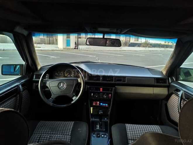 Mercedes E 220 1994, 314,000 km - 2.2 л - Bakı