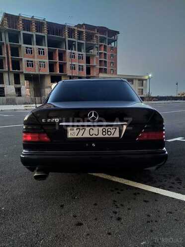 Mercedes E 220 1994, 314,000 km - 2.2 л - Bakı