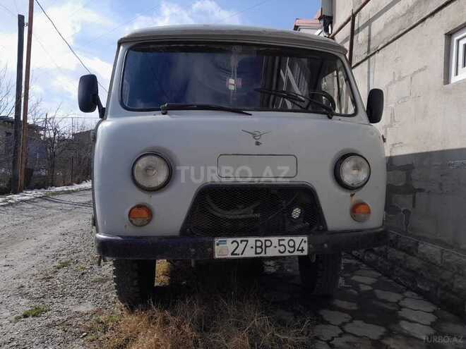 UAZ 39625 2003, 350,000 km - 2.4 л - Quba