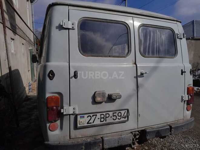 UAZ 39625 2003, 350,000 km - 2.4 л - Quba