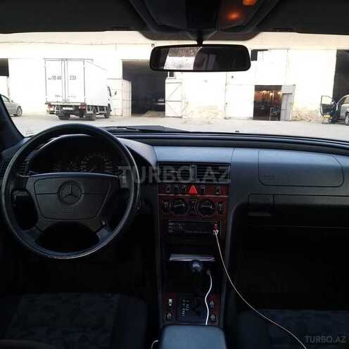 Mercedes C 240 1997, 313,000 km - 2.4 l - Bakı