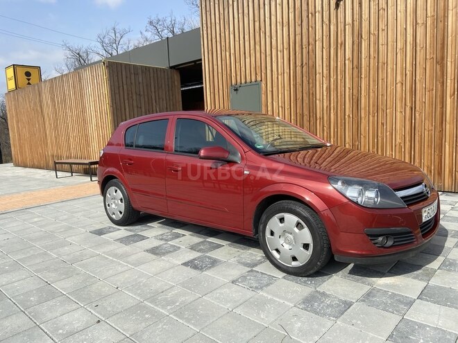 Opel Astra 2006, 132,000 km - 1.4 l - Zaqatala