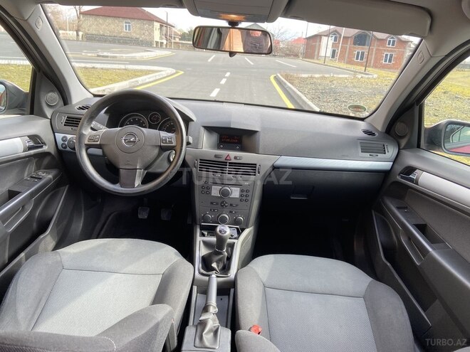 Opel Astra 2006, 132,000 km - 1.4 l - Zaqatala