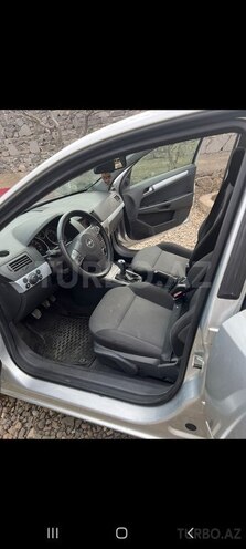 Opel Astra 2006, 181,000 km - 1.4 l - Bakı