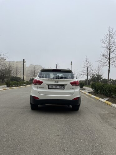 Hyundai ix35 2012, 231,200 km - 2.0 л - Bakı