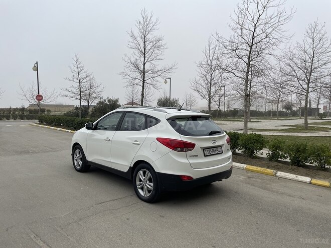Hyundai ix35 2012, 231,200 km - 2.0 л - Bakı