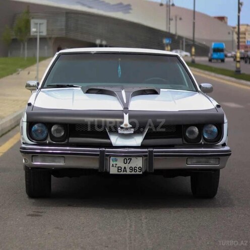 Oldsmobile Ninety Eight Regency