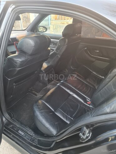BMW 523 1999, 420,000 km - 2.5 l - Gəncə