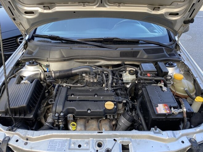 Opel Astra 2005, 273,600 km - 1.4 l - Bakı