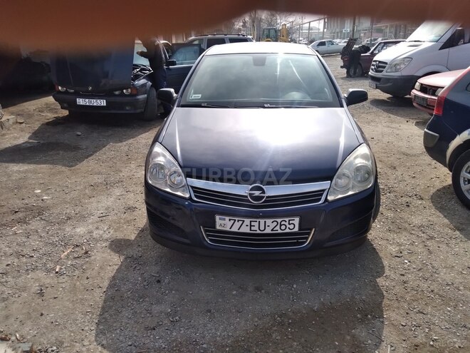Opel Astra 2008, 200,000 km - 1.3 l - Bakı
