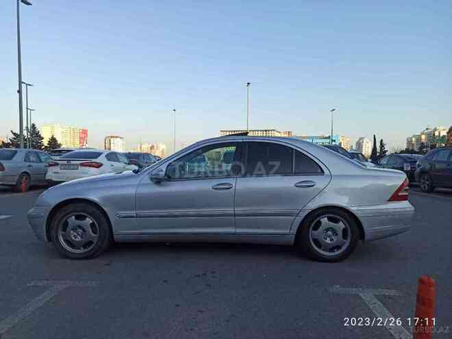 Mercedes C 240 2000, 220,000 km - 2.4 l - Bakı