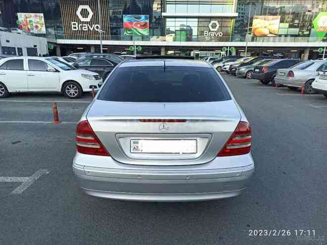 Mercedes C 240 2000, 220,000 km - 2.4 l - Bakı