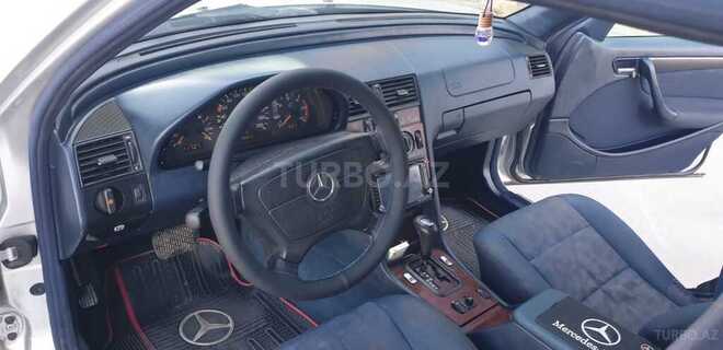 Mercedes C 220 1999, 395,052 km - 2.2 l - Bakı