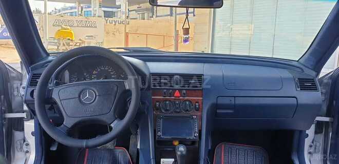 Mercedes C 220 1999, 395,052 km - 2.2 l - Bakı