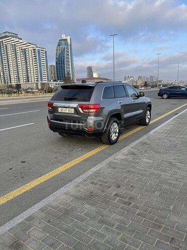 Jeep Grand Cherokee 2012, 275,000 km - 3.0 л - Bakı