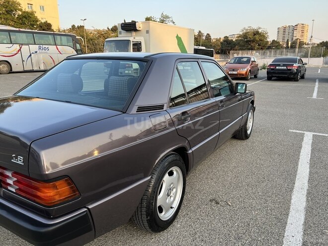 Mercedes 190 1993, 260,000 km - 1.8 l - Bakı