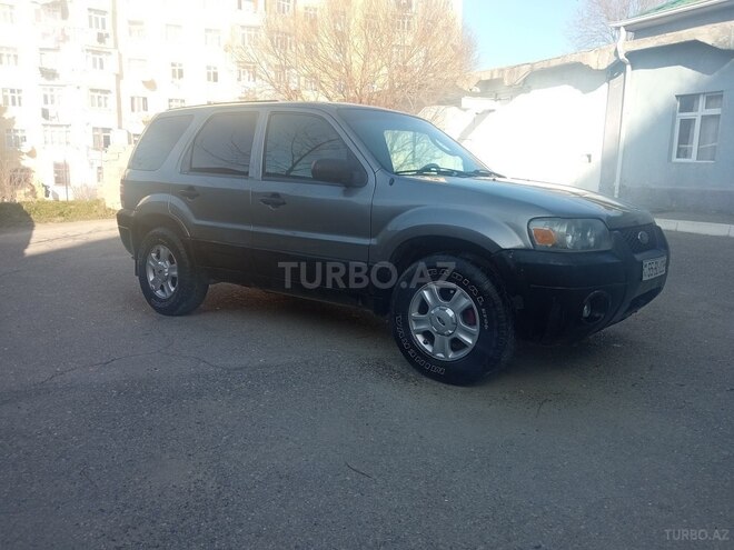 Ford Escape 2005, 250,000 km - 2.3 l - Sumqayıt