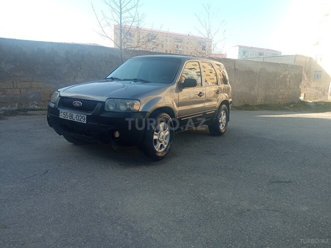 Ford Escape 2005, 250,000 km - 2.3 l - Sumqayıt