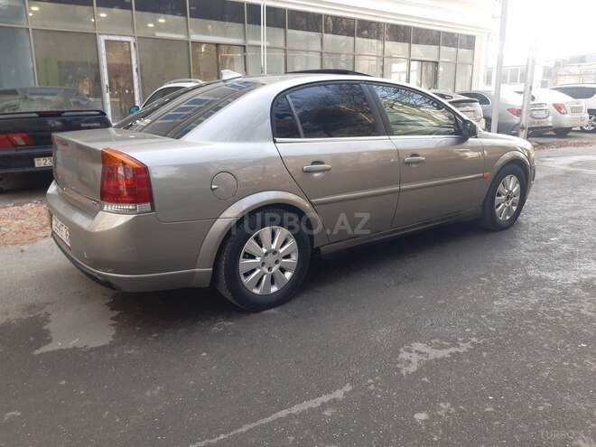 Opel Vectra 2002, 235,000 km - 2.2 л - Bakı