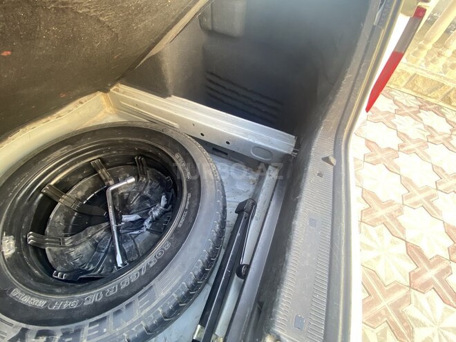 Mercedes E 220 2001, 330,000 km - 2.2 л - Bakı