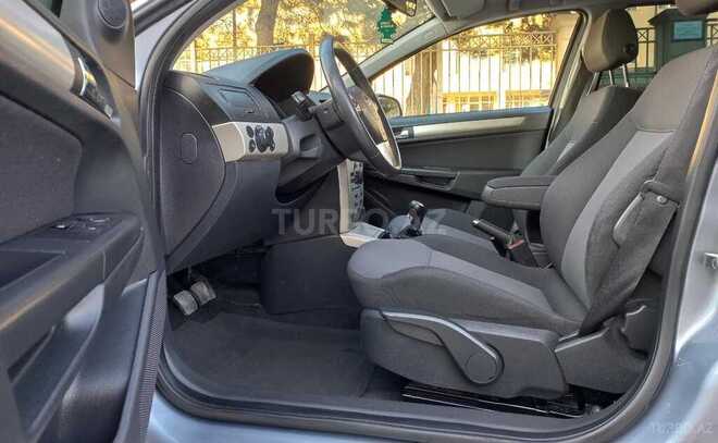 Opel Astra 2008, 288,000 km - 1.3 л - Bakı