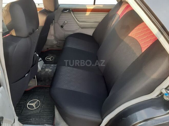 Mercedes E 250 1991, 700,000 km - 2.5 l - Bakı
