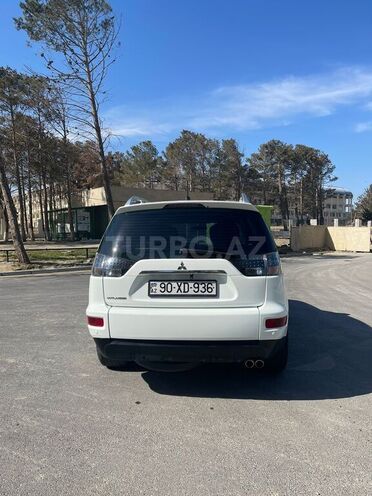 Mitsubishi Outlander 2010, 147,000 km - 3.0 l - Sumqayıt