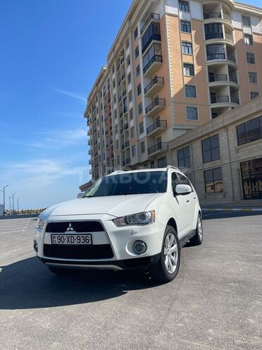Mitsubishi Outlander 2010, 147,000 km - 3.0 l - Sumqayıt