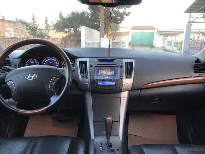 Hyundai Sonata 2008, 168,965 km - 2.0 л - Salyan