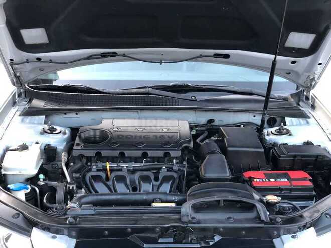 Hyundai Sonata 2008, 168,965 km - 2.0 л - Salyan