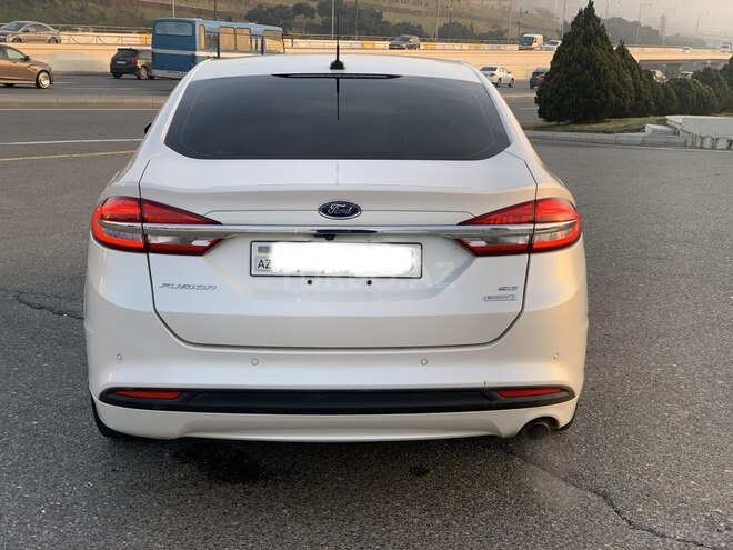 Ford Fusion 2017, 130,000 km - 1.5 l - Bakı