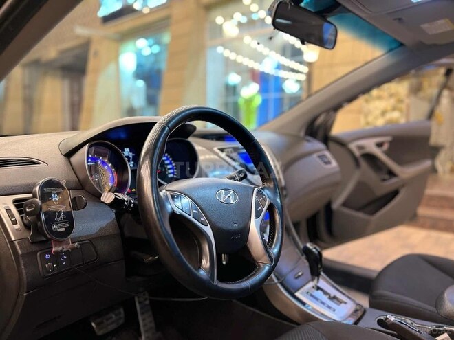 Hyundai Elantra 2012, 167,000 km - 1.8 l - Gəncə