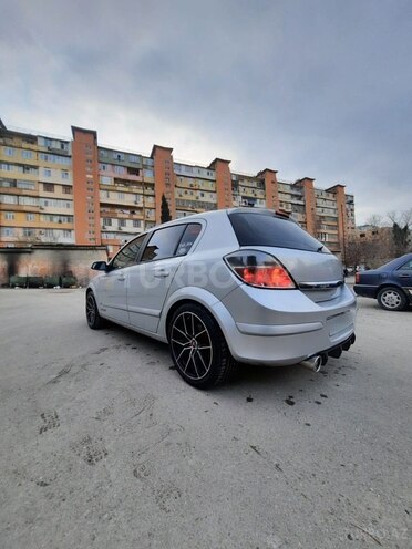 Opel Astra 2008, 200,000 km - 1.6 l - Bakı