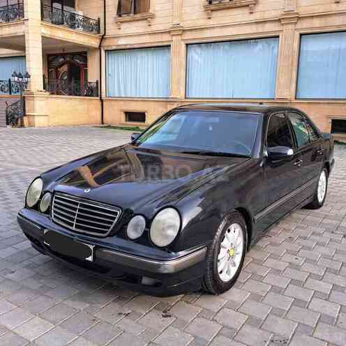 Mercedes E 220 2000, 400,000 km - 2.2 l - Sumqayıt