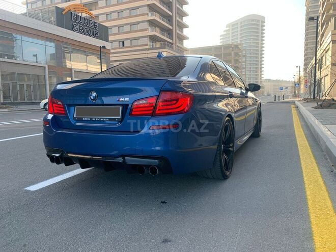 BMW M5 2012, 129,100 km - 4.4 л - Bakı