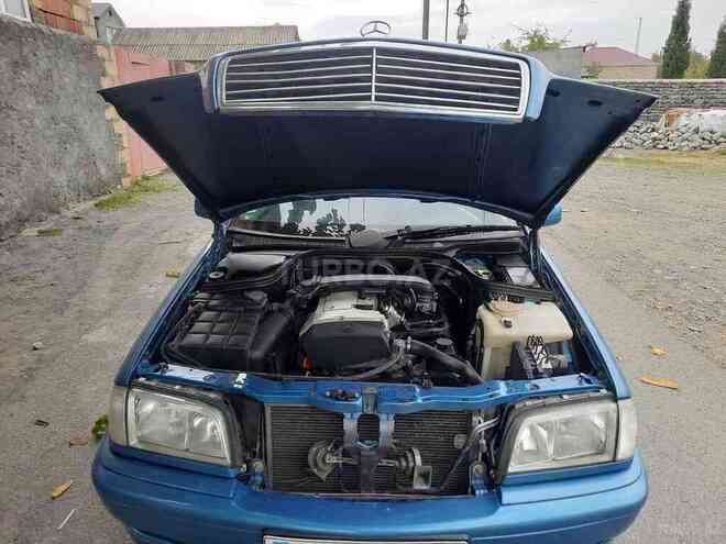Mercedes C 200 1999, 350,000 km - 2.0 l - Zaqatala