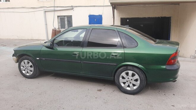 Opel Vectra 1997, 250,000 km - 1.8 l - Bakı