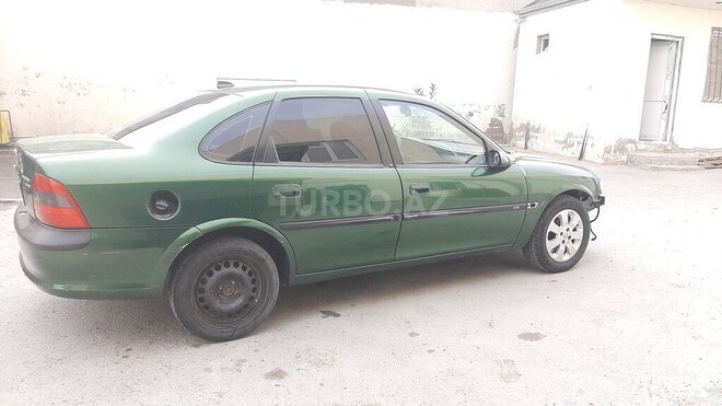 Opel Vectra 1997, 250,000 km - 1.8 l - Bakı